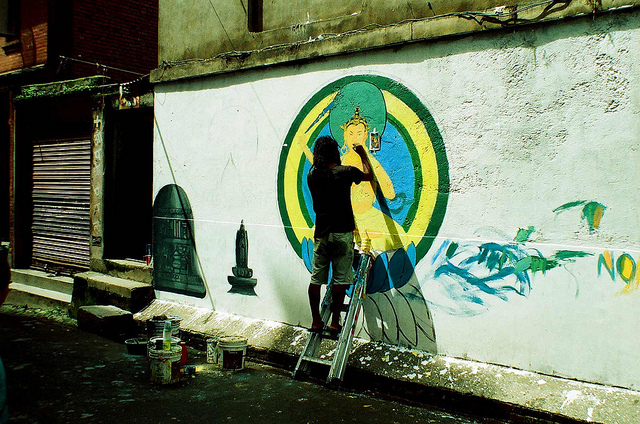 13485393084_7405f4c439_z